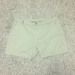 Mens Lululemon shorts size 38